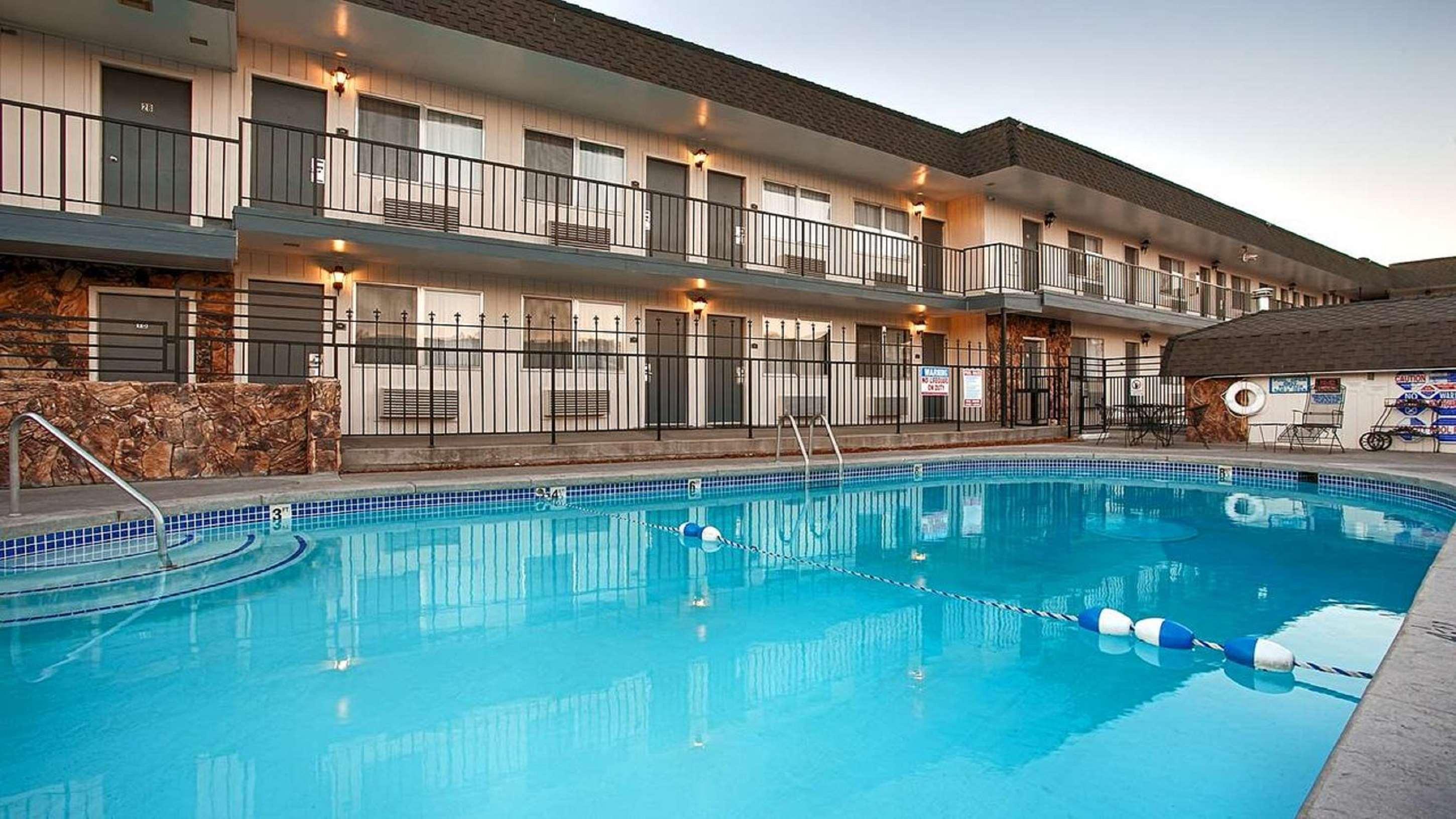 Surestay Plus Hotel By Best Western Susanville Exterior foto